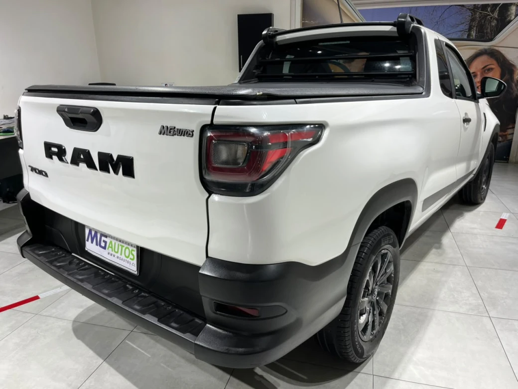 imagen 0 de vehiculo con id 2225